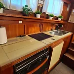 Hotel en barco Sisu 1 - Boat House