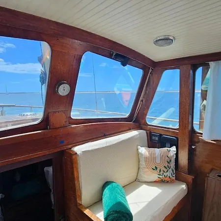 Sisu 1 - Boat House * 오양